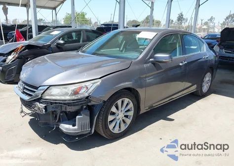 2013 Honda Accord Touring z USA, uszkodzony, nr VIN 1HGCR3F97DA046789